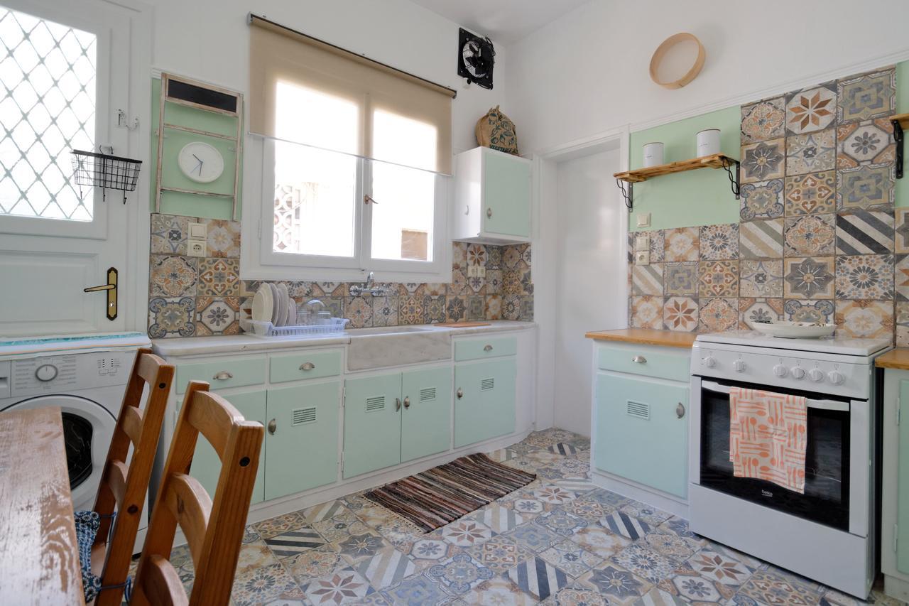 Kosta'S Cottage House Atina Dış mekan fotoğraf
