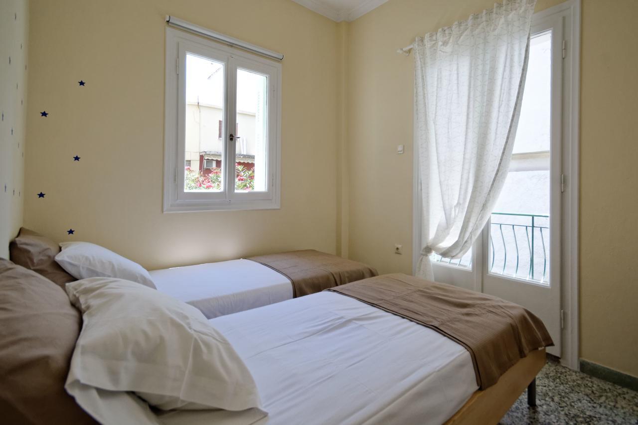 Kosta'S Cottage House Atina Dış mekan fotoğraf