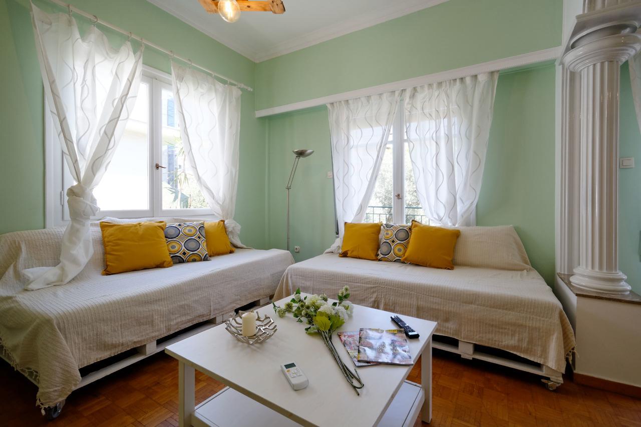 Kosta'S Cottage House Atina Dış mekan fotoğraf