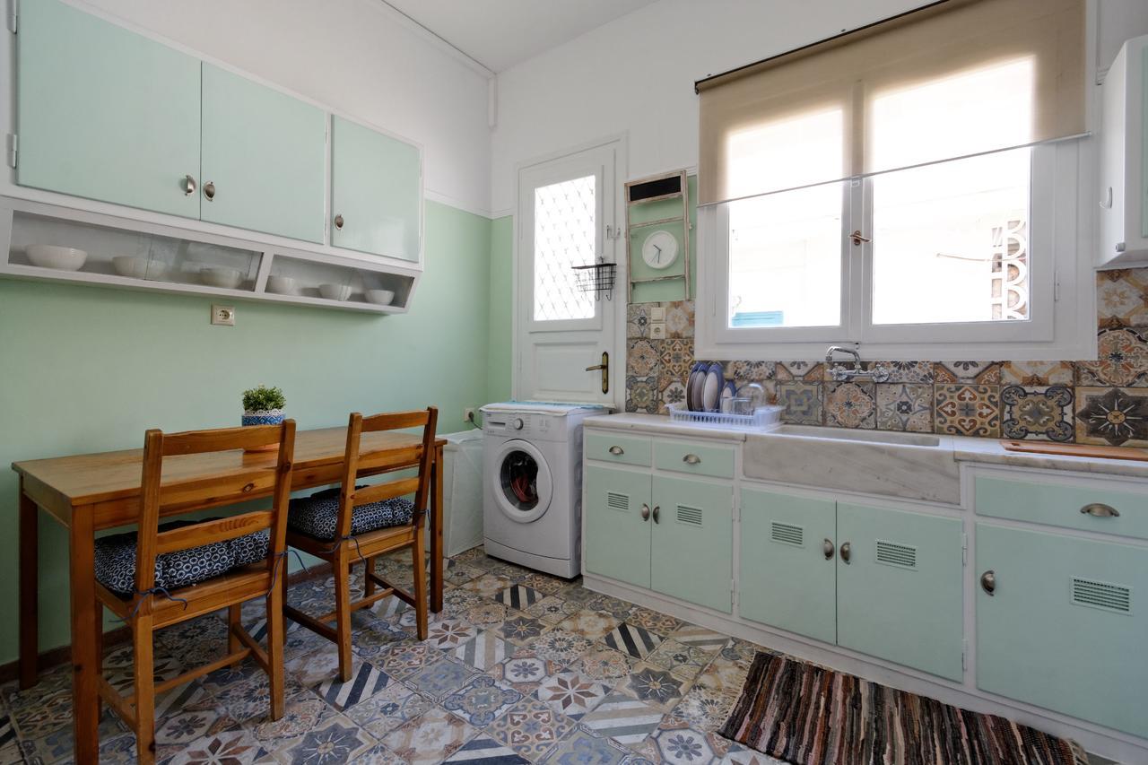Kosta'S Cottage House Atina Dış mekan fotoğraf